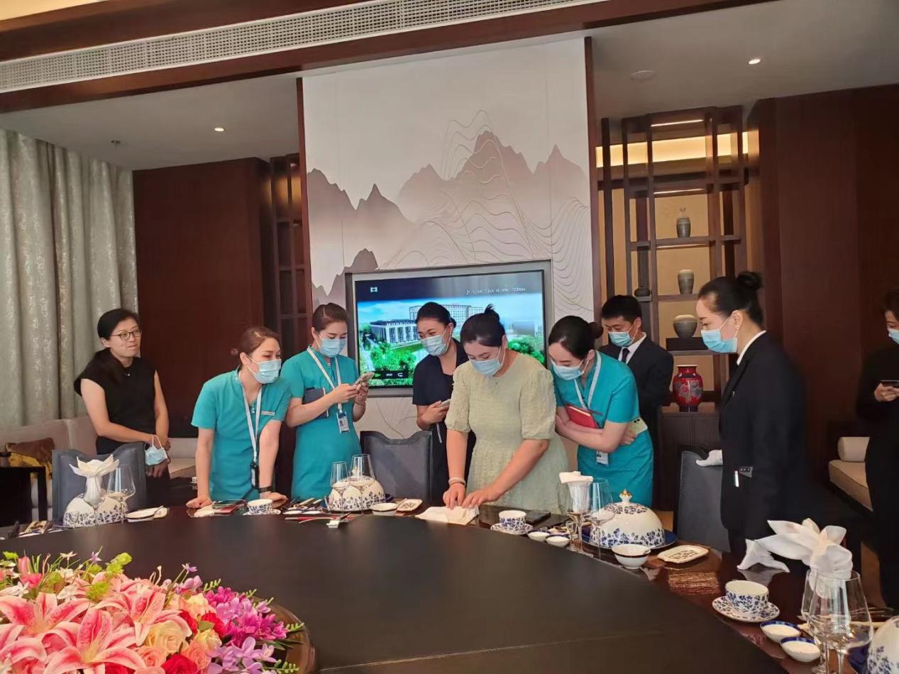 温州贵宾公司业务骨干赴温州空港万豪酒店交流学习