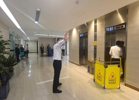 温州贵宾公司开展电梯故障应急救援实战演练